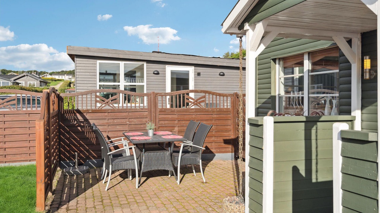 Photo of Others in Bjert