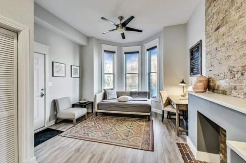 Photo of Livingroom in Tri-Taylor
