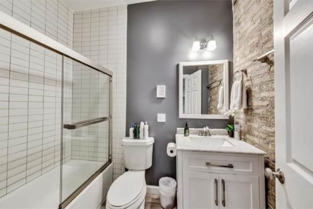 Photo of Bathroom in Tri-Taylor