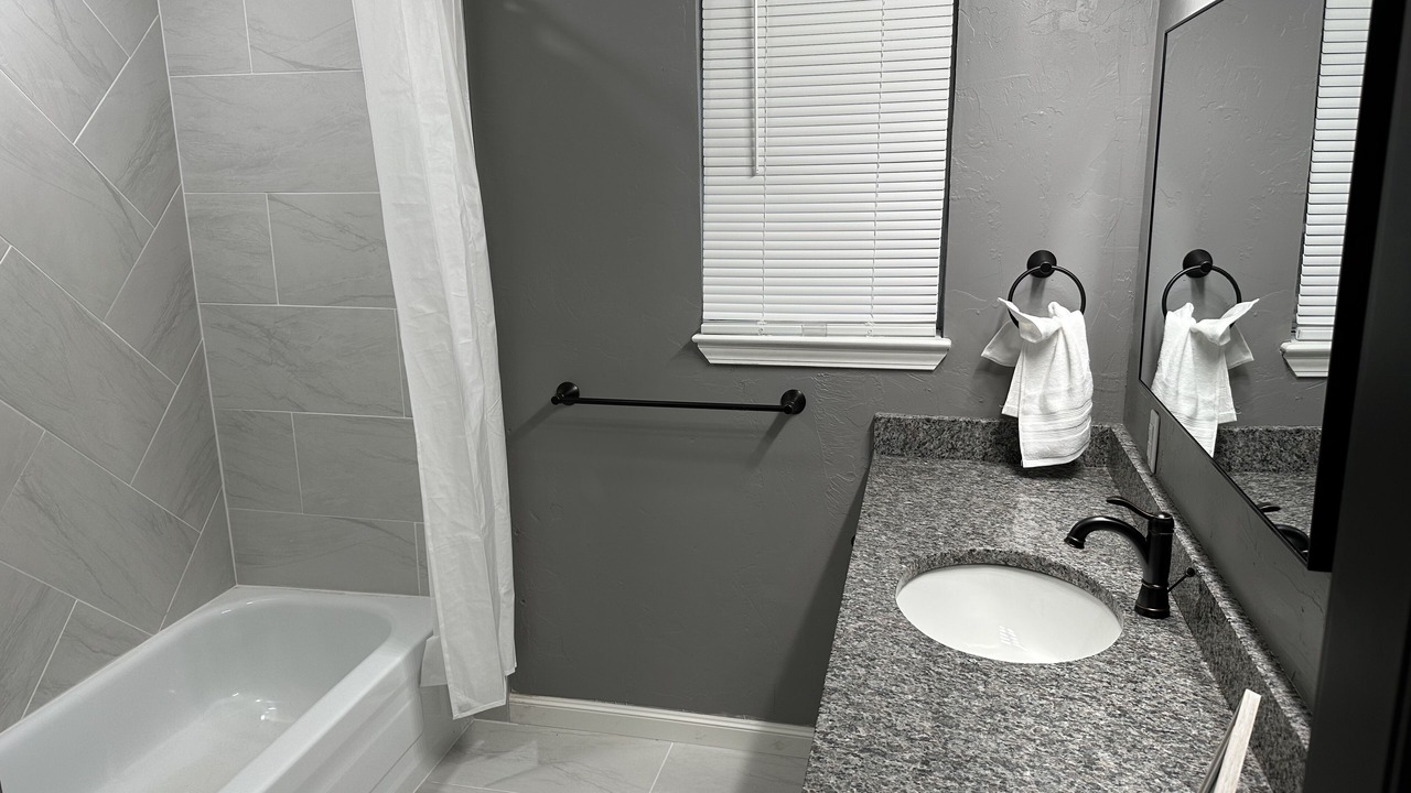 Photo of Bathroom in Lawton