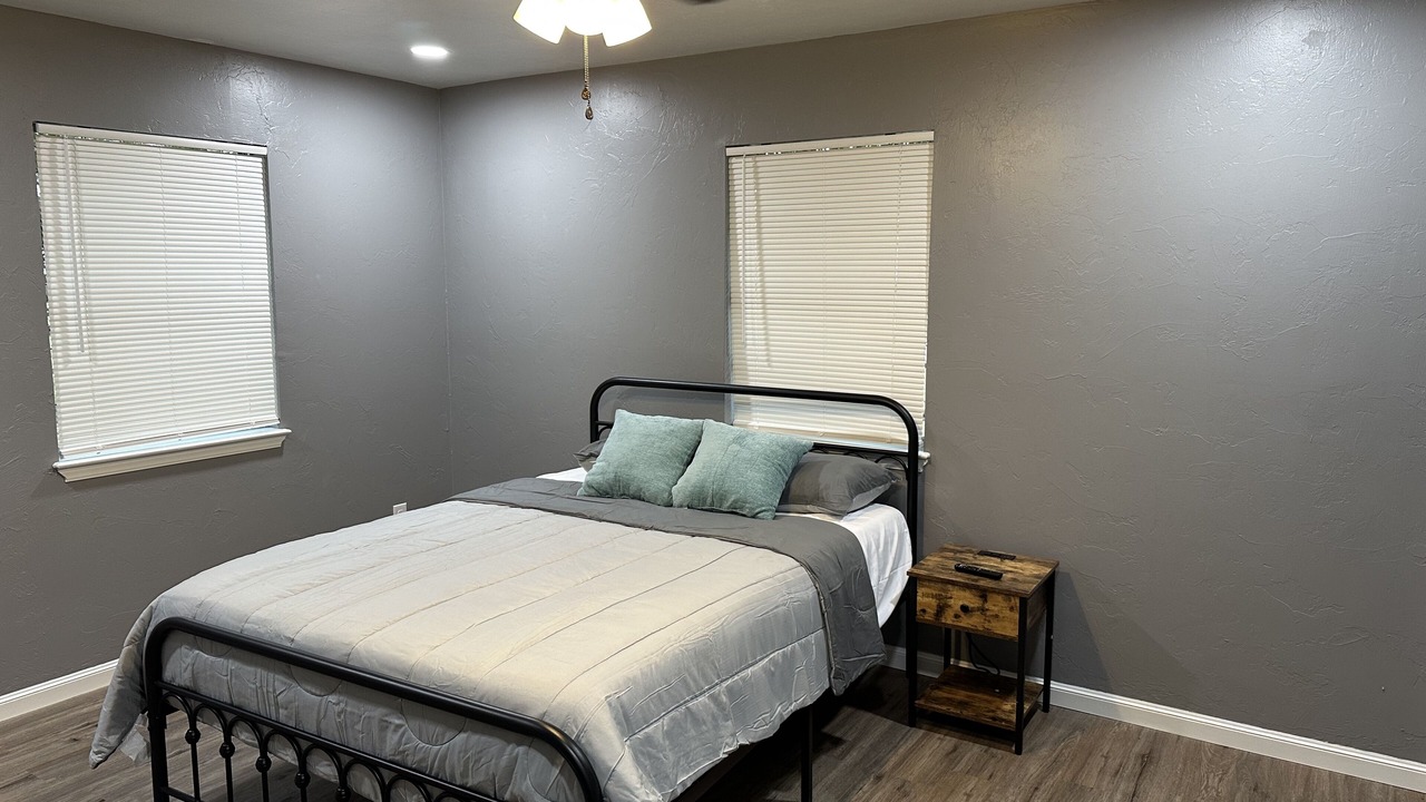 Photo of Bedroom in Lawton