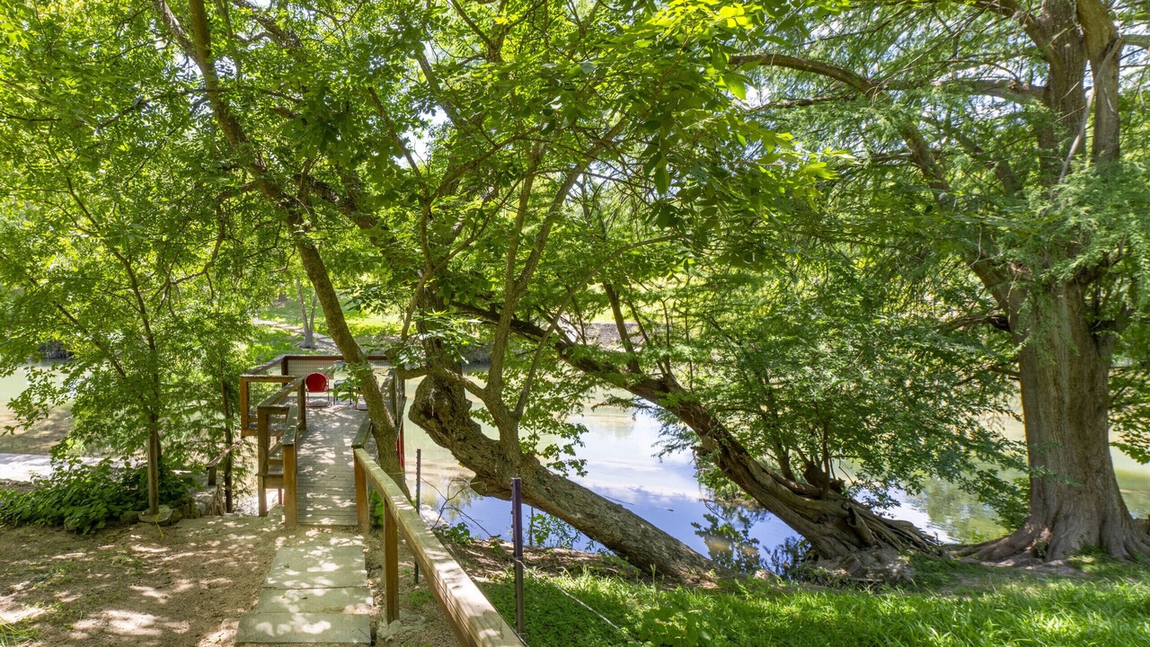 Photo of Others in New Braunfels