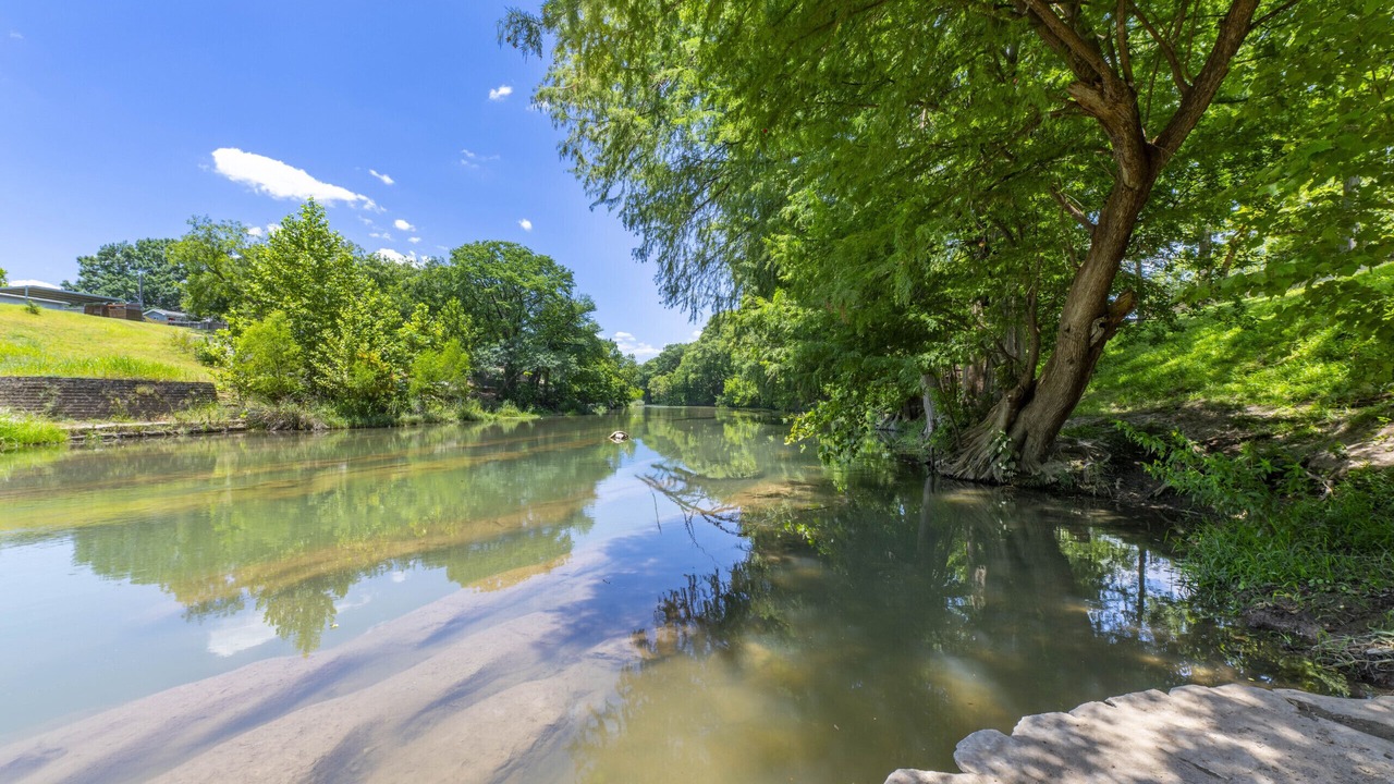Photo of Others in New Braunfels