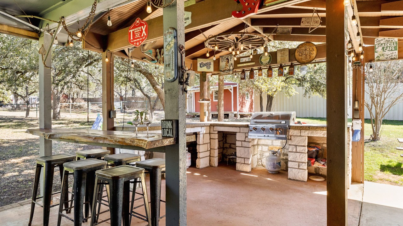 Photo of Outdoor in Canyon Lake