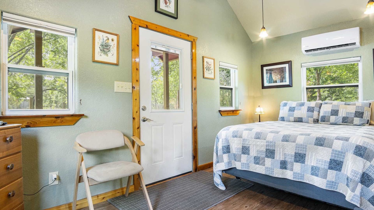 Photo of Bedroom in Bandera