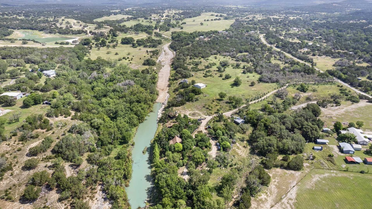 Photo of Others in Bandera