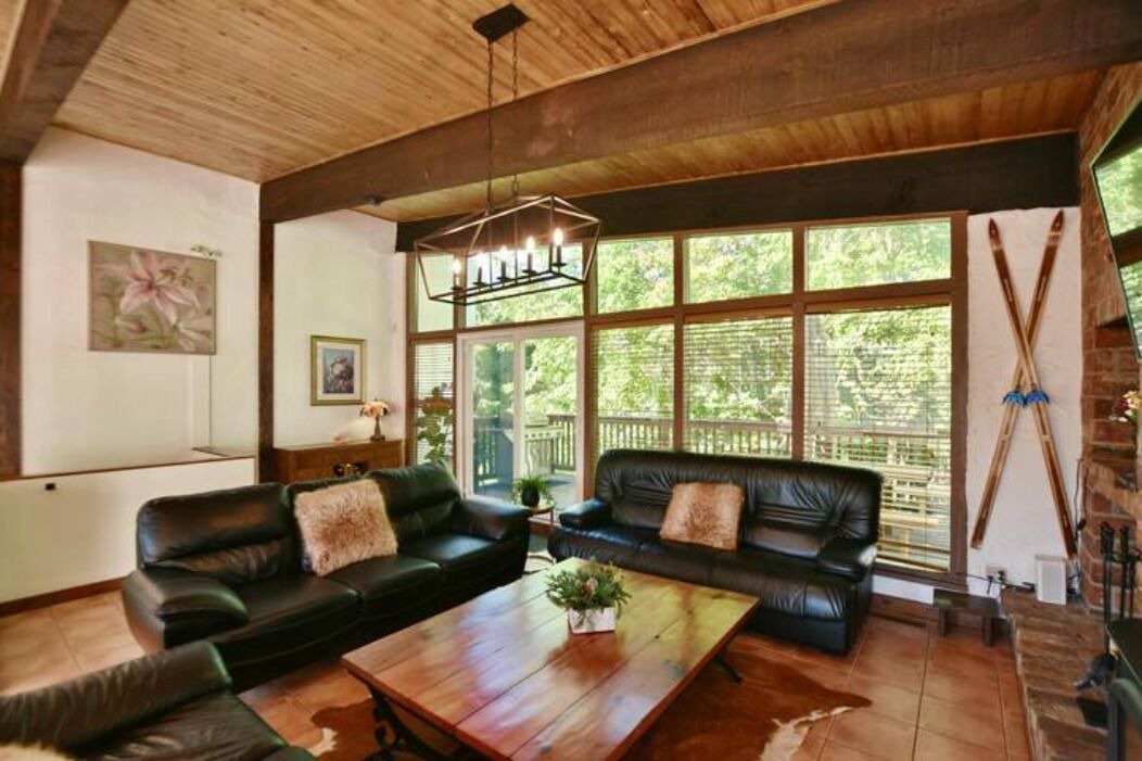 Photo of Livingroom in The Blue Mountains