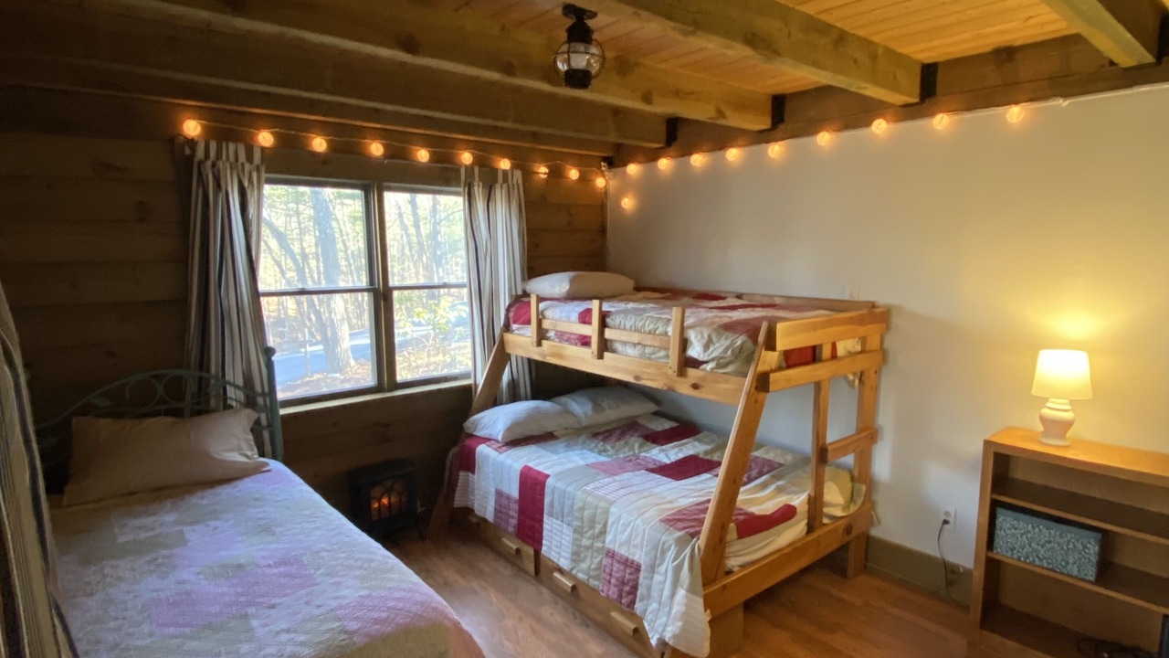 Photo of Bedroom in Basye