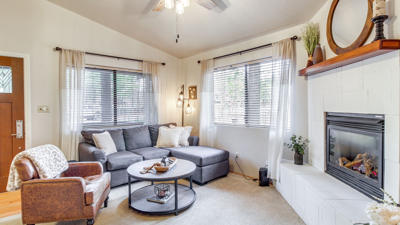 Photo of Livingroom in Pinetop