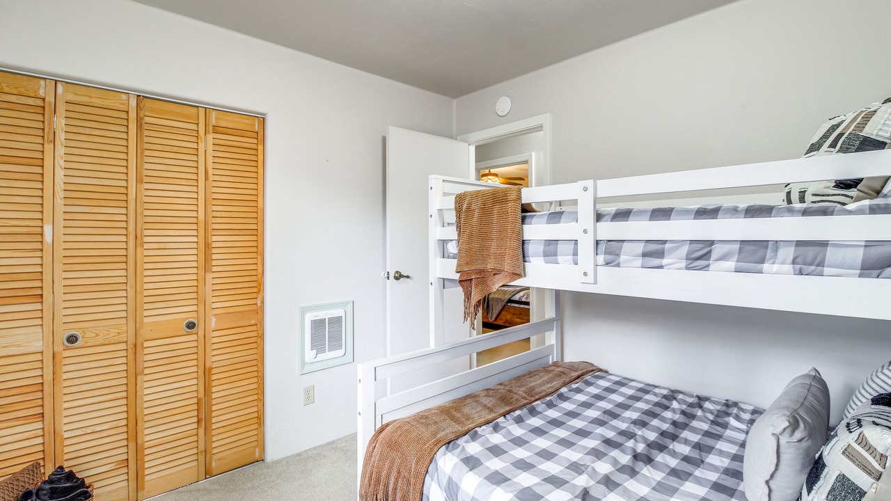 Photo of Bedroom in Pinetop