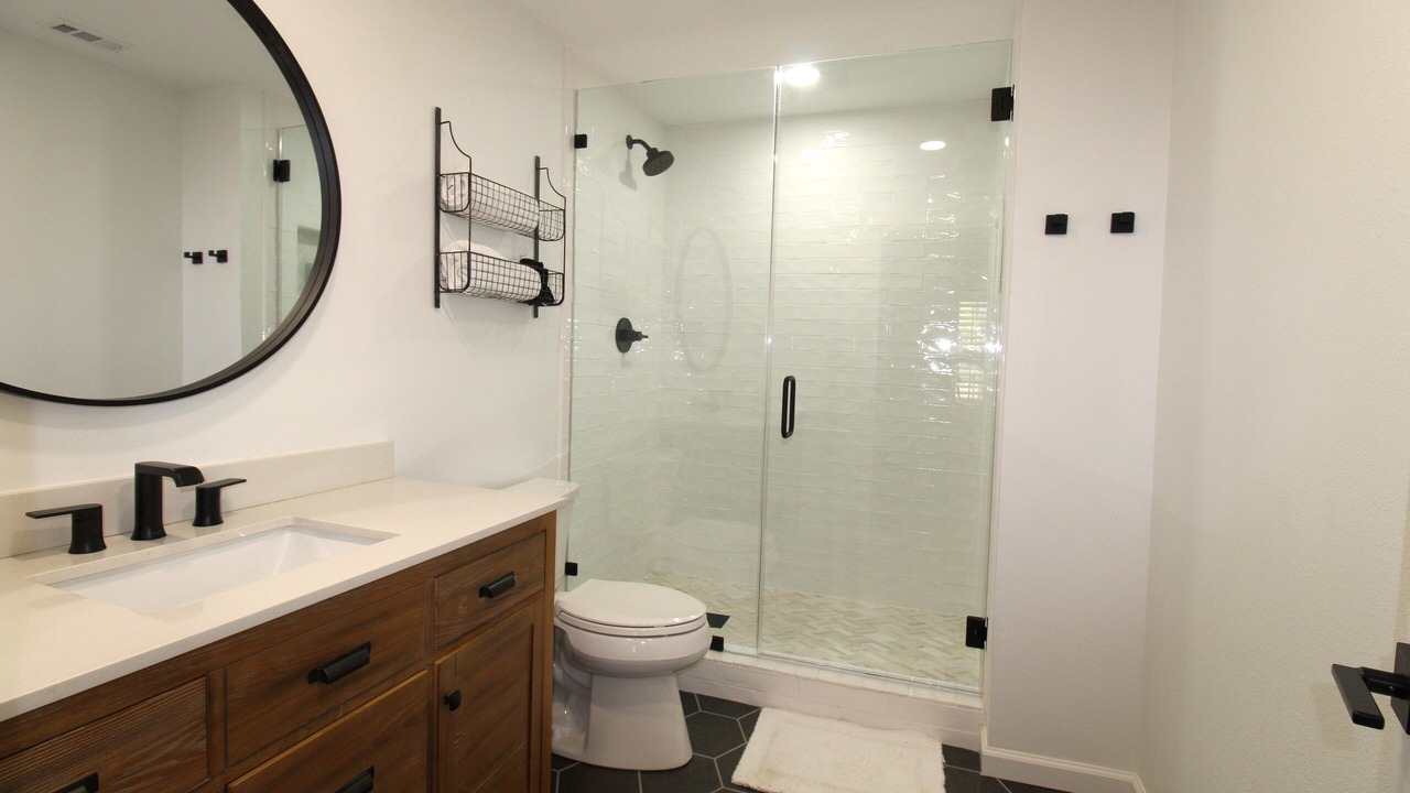 Photo of Bathroom in Pennington