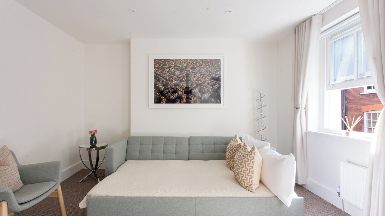 Photo of Livingroom in Covent Garden