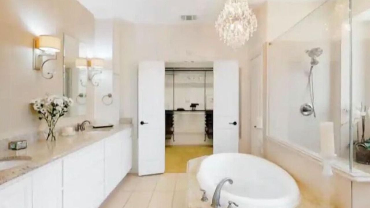 Photo of Bathroom in Little Elm