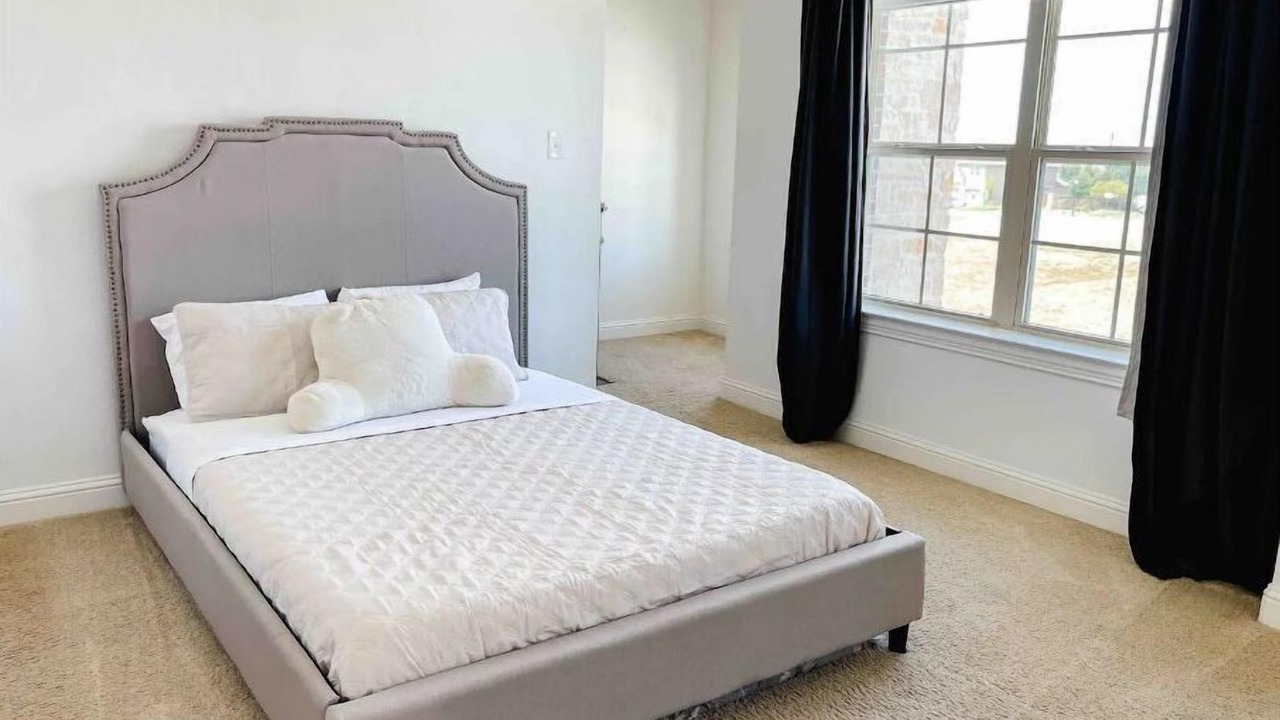 Photo of Bedroom in Little Elm