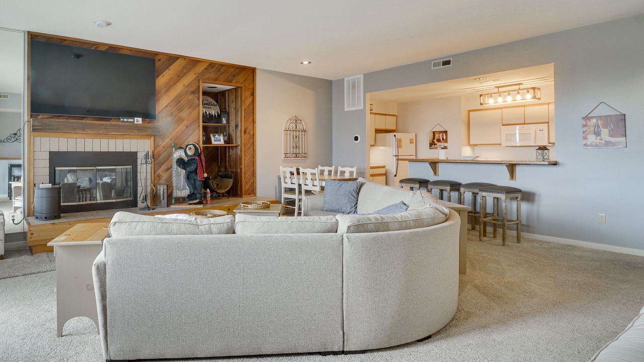 Photo of Livingroom in Wintergreen