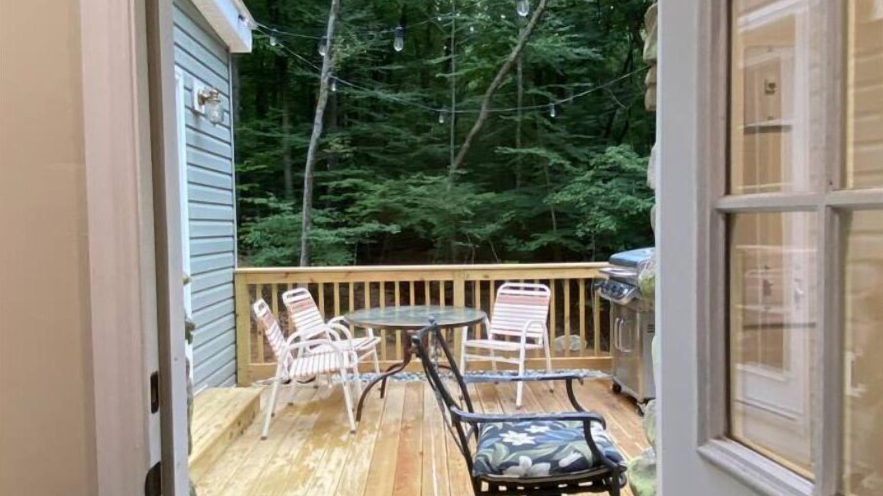 Photo of Outdoor in Mount Hope
