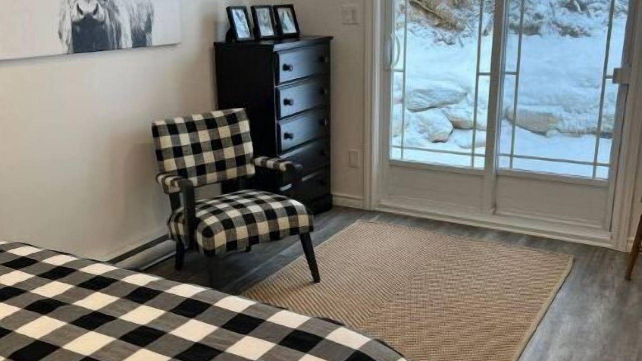 Photo of Bedroom in Bolton-Est