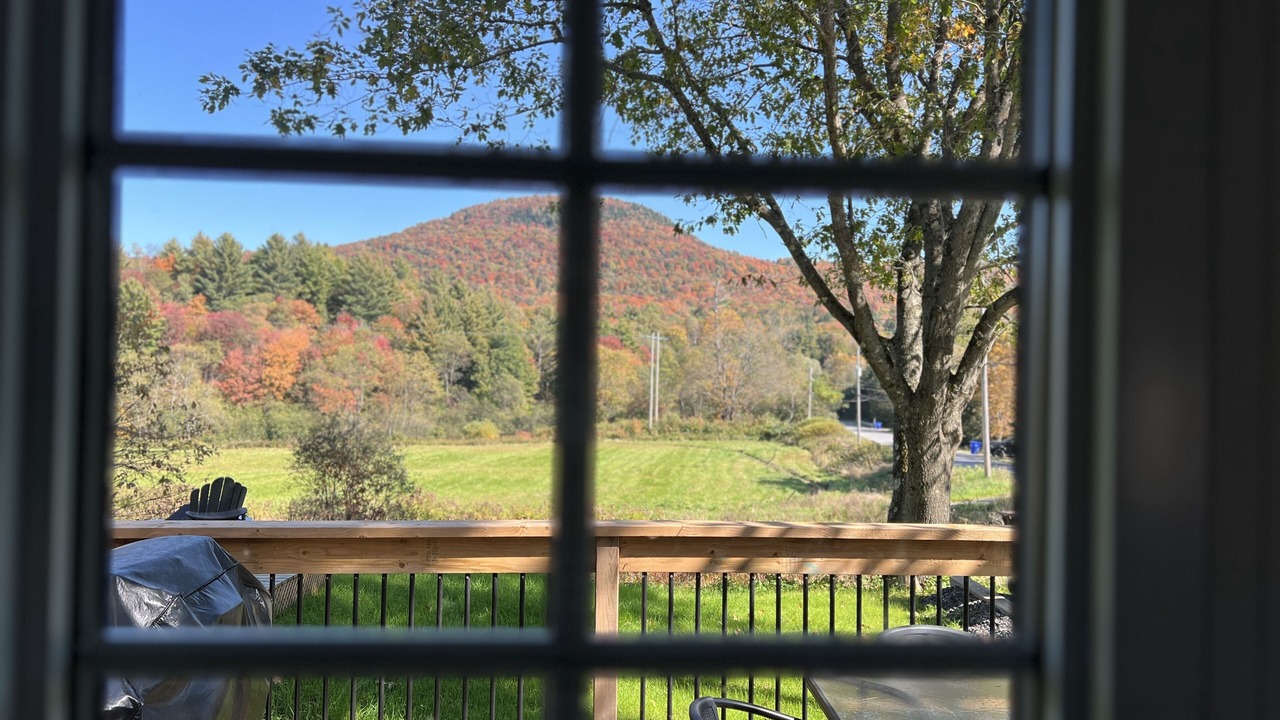 Photo of Outdoor in Bolton-Est