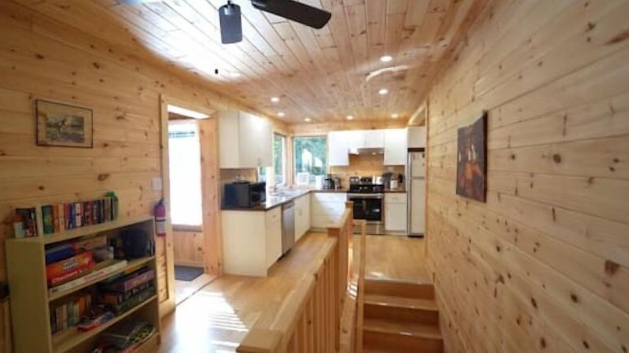Photo of Kitchen in Dysart et al
