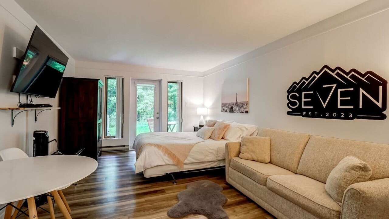 Photo of Livingroom in Mont-Tremblant