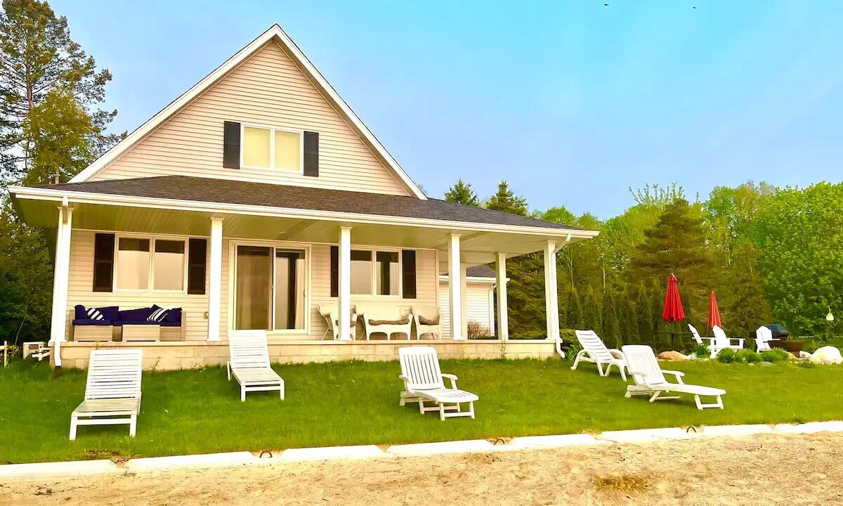 Photo of Outdoor in Ruth