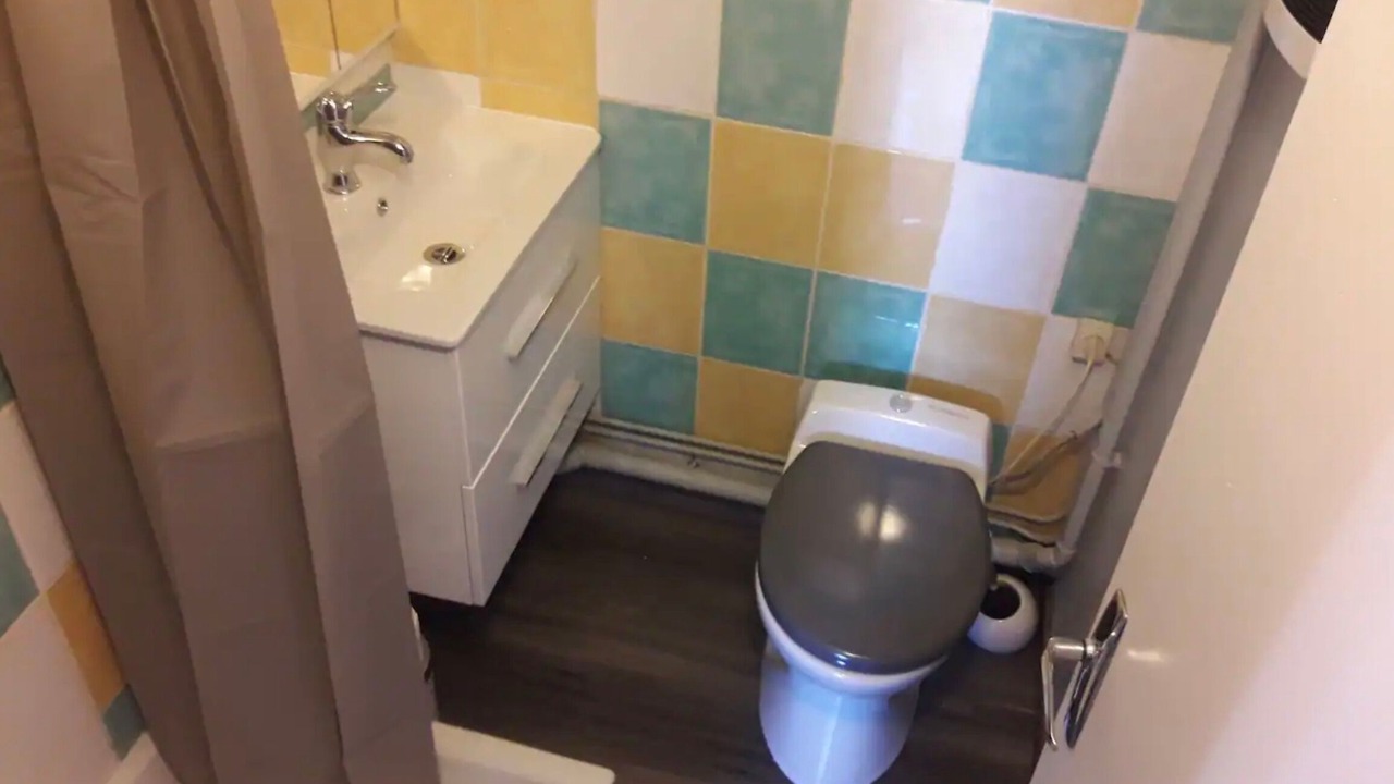Photo of Bathroom in Toulouse City-Centre