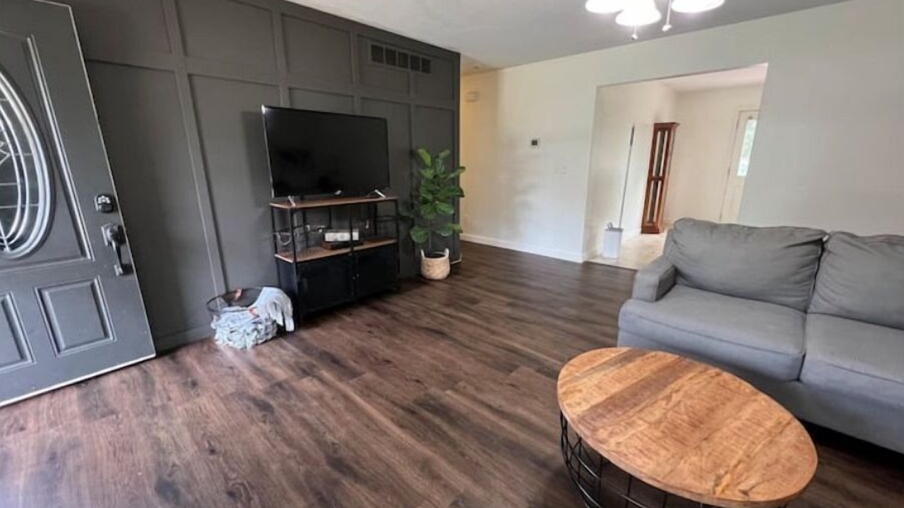 Photo of Livingroom in Waynesville
