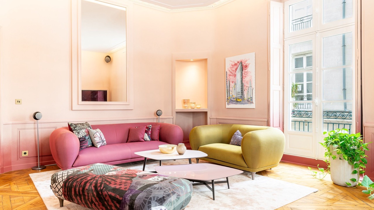Photo of Livingroom in Graslin - Commerce