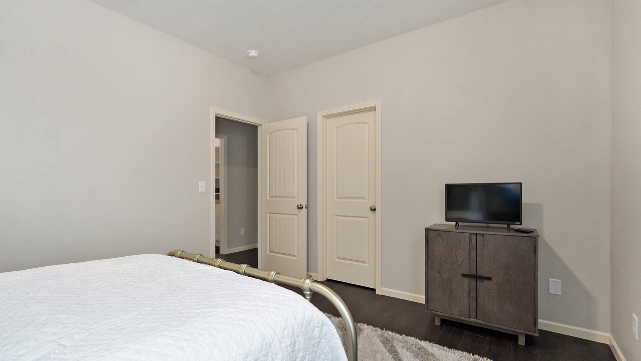 Photo of Bedroom in Springfield