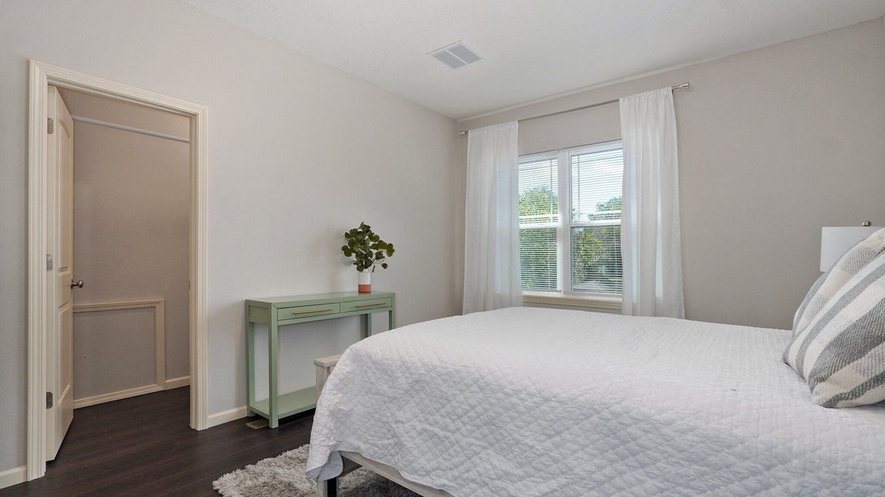 Photo of Bedroom in Springfield