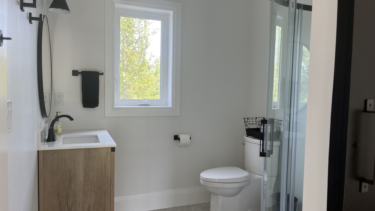 Photo of Bathroom in Tobermory