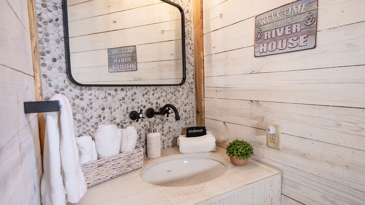 Photo of Bathroom in Bandera