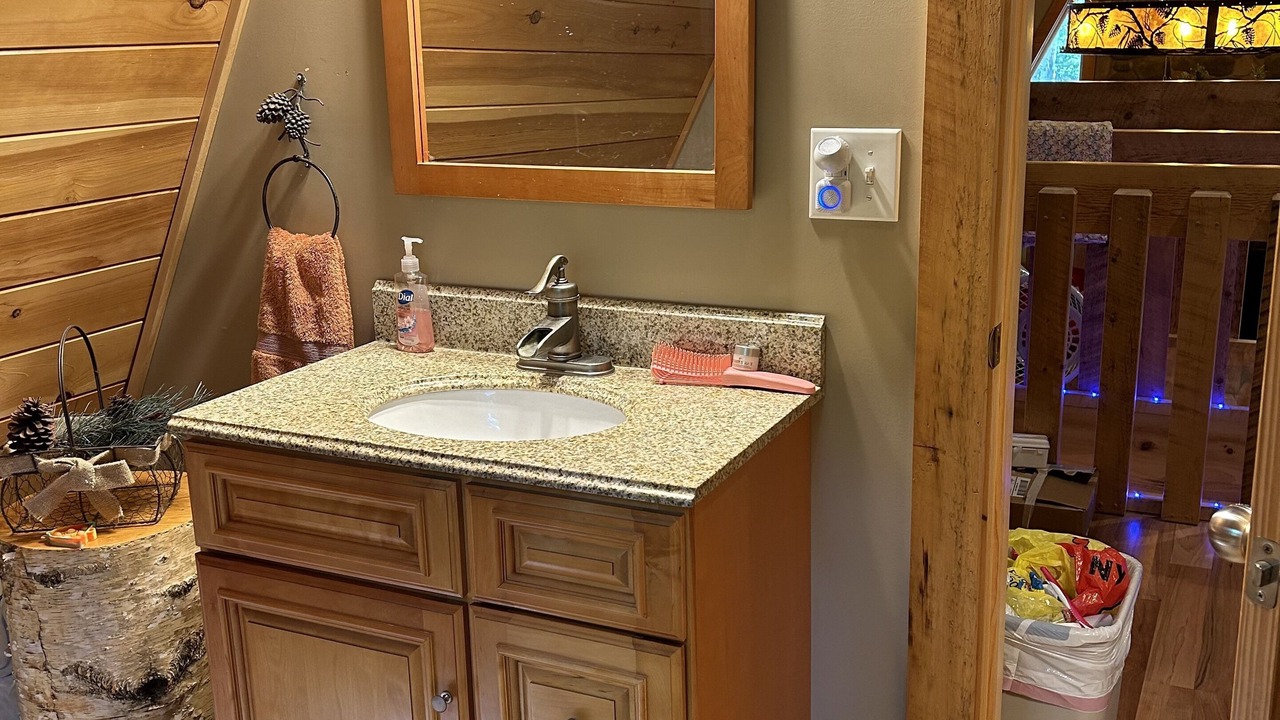 Photo of Bathroom in Town of Webb