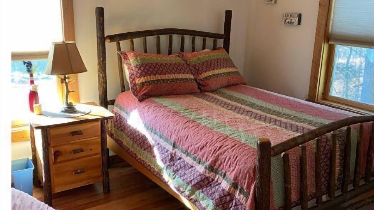 Photo of Bedroom in Town of Webb
