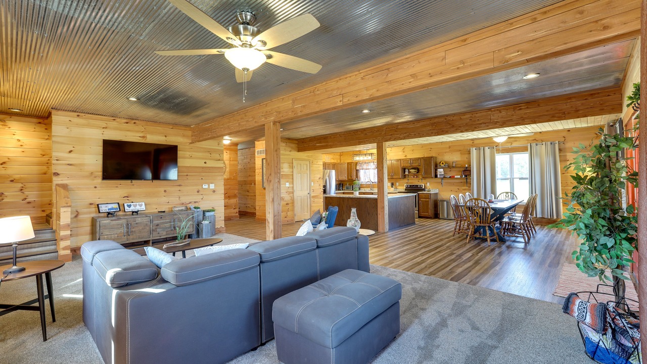 Photo of Livingroom in Grubville