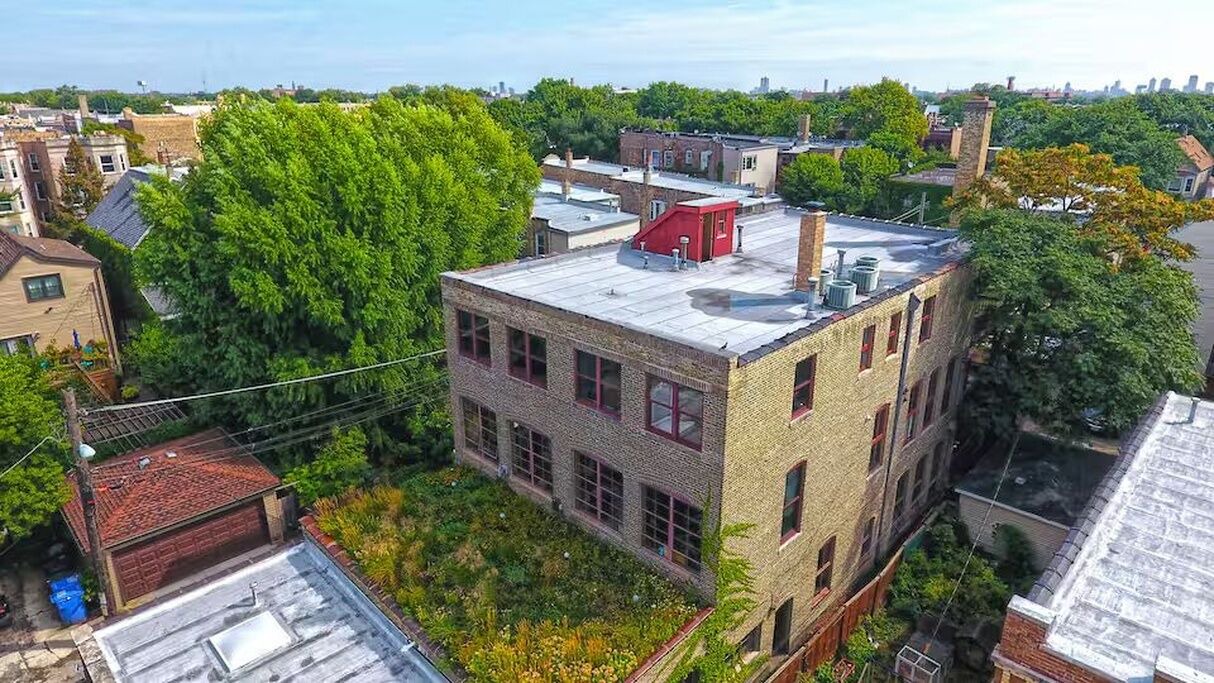 Photo of Outdoor in Logan Square