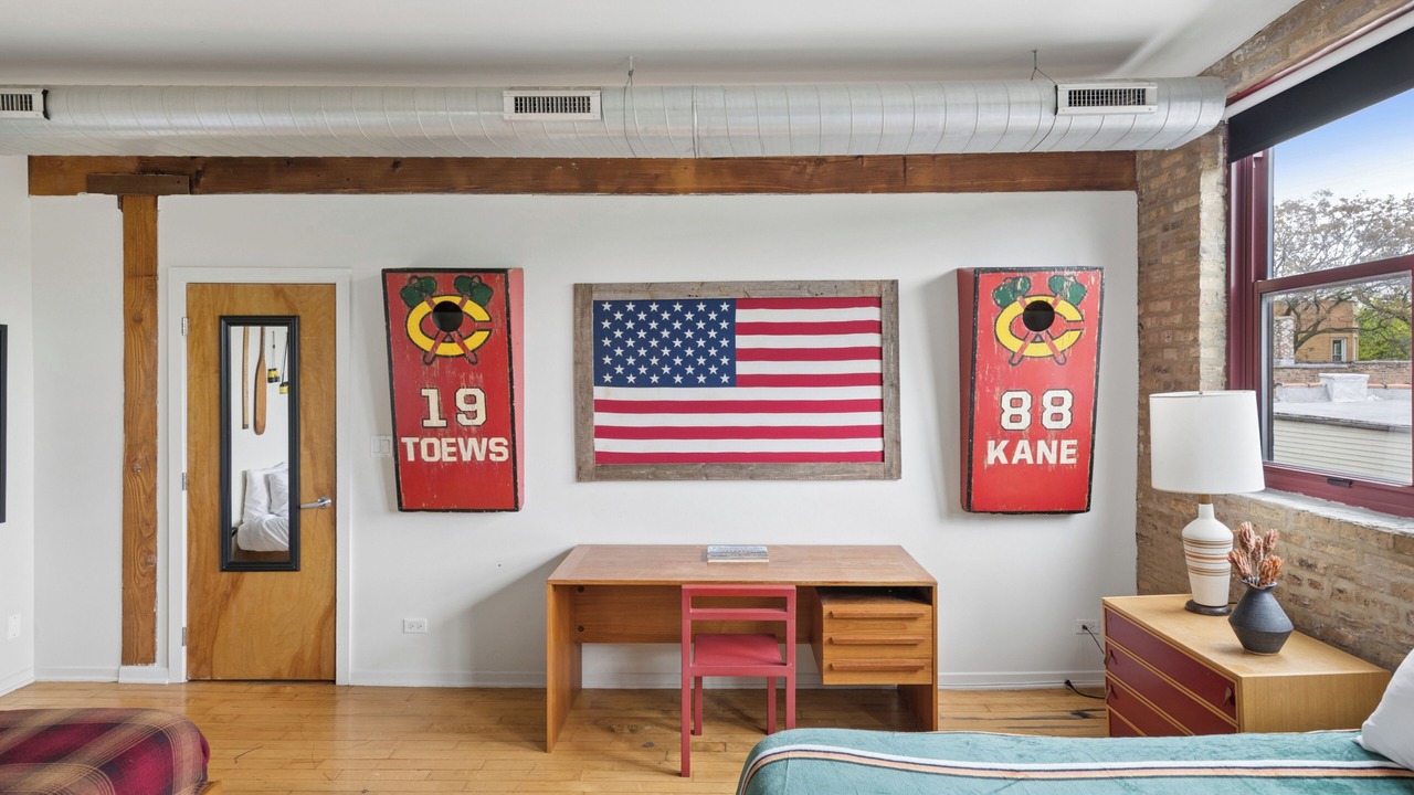Photo of Bedroom in Logan Square