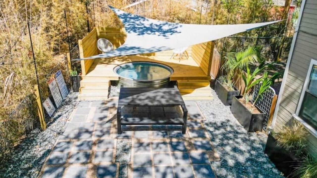 Photo of Outdoor in Cherrywood