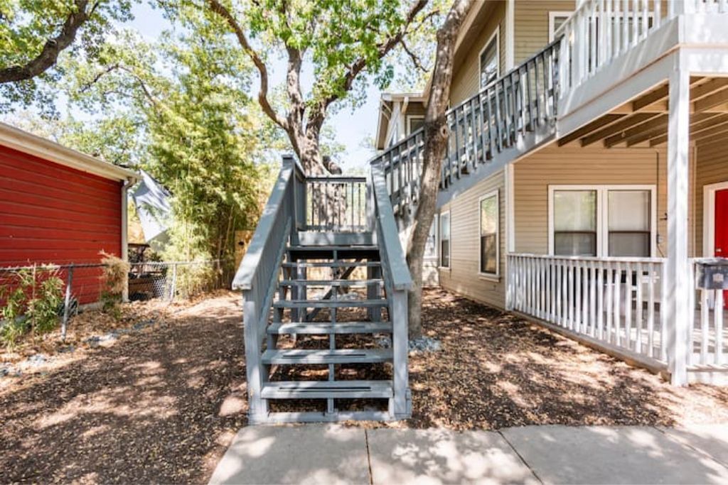 Photo of Outdoor in Cherrywood
