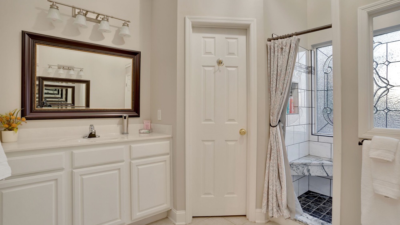 Photo of Bathroom in Collegedale