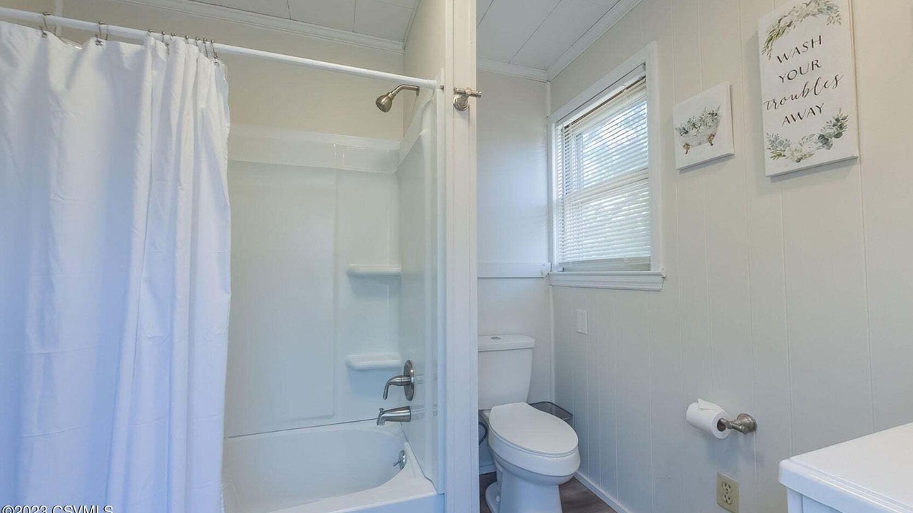 Photo of Bathroom in Berwick