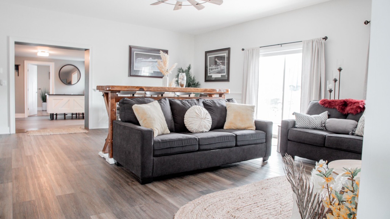 Photo of Livingroom in Middle Falls