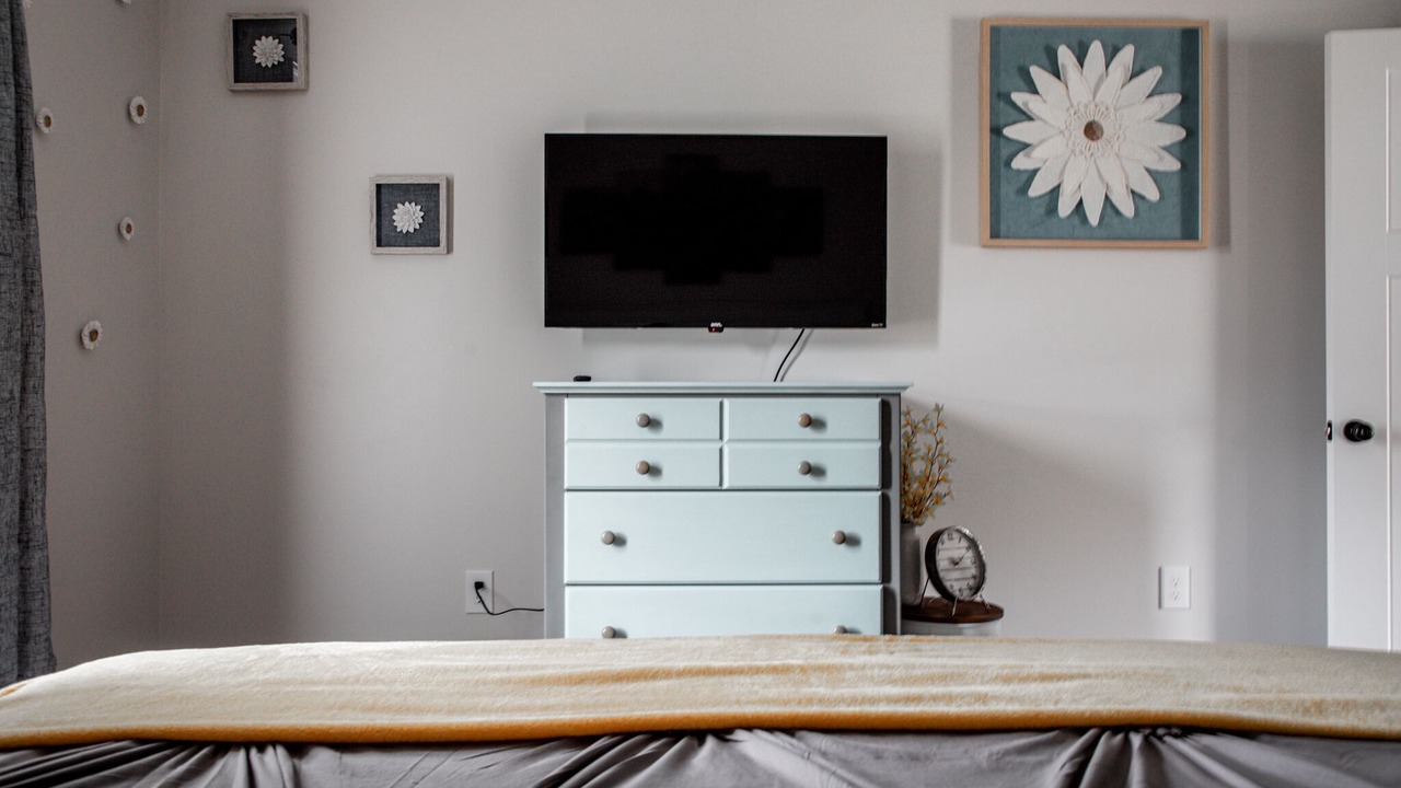 Photo of Bedroom in Middle Falls