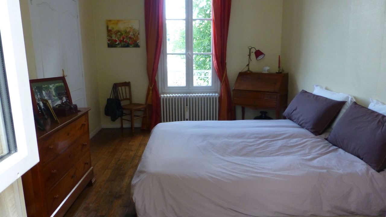 Photo of Others in Sevres