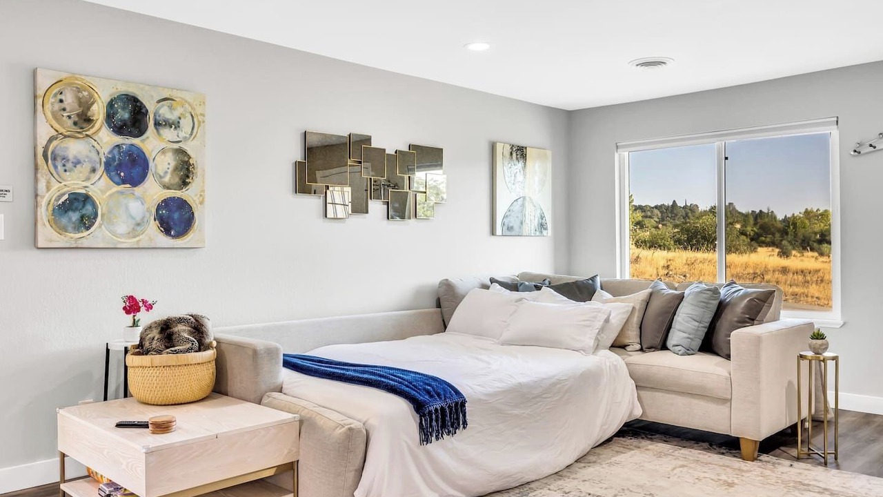 Photo of Bedroom in North Auburn