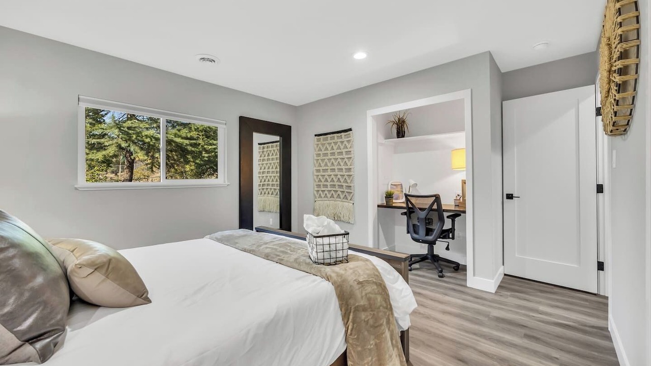 Photo of Bedroom in North Auburn