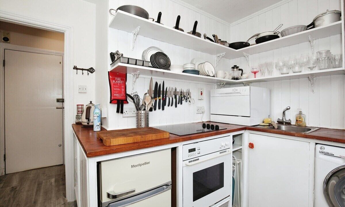 Photo of Others in Harrow Road