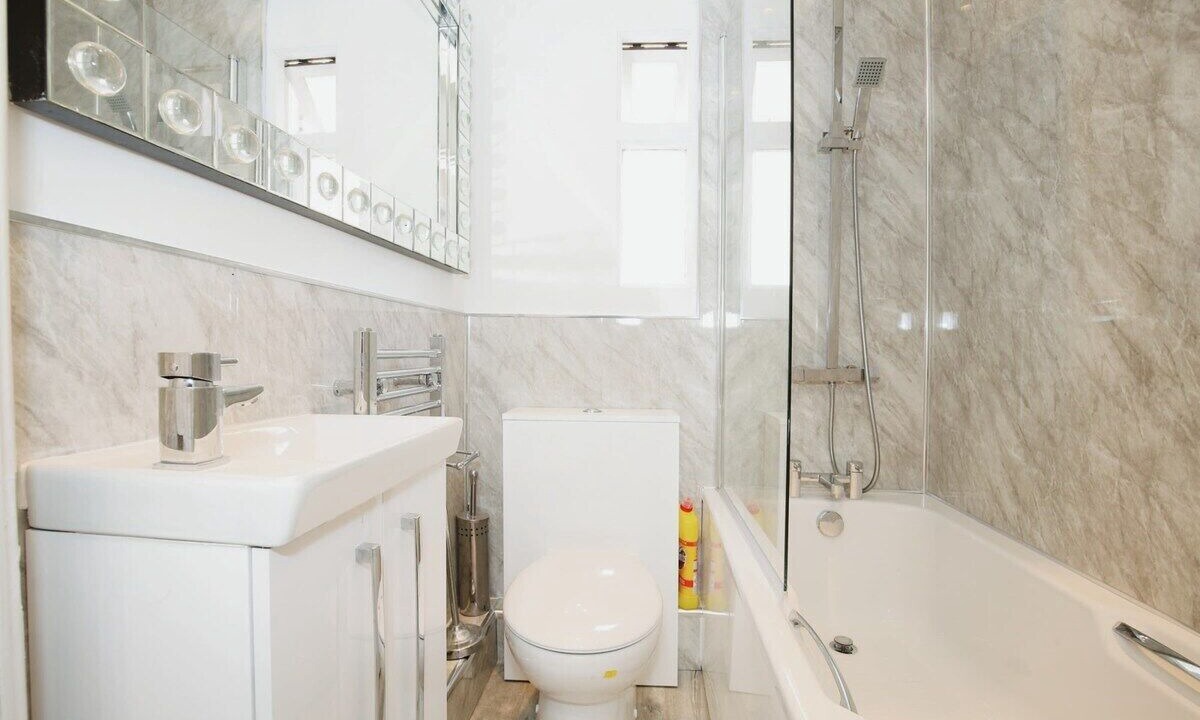 Photo of Others in Harrow Road