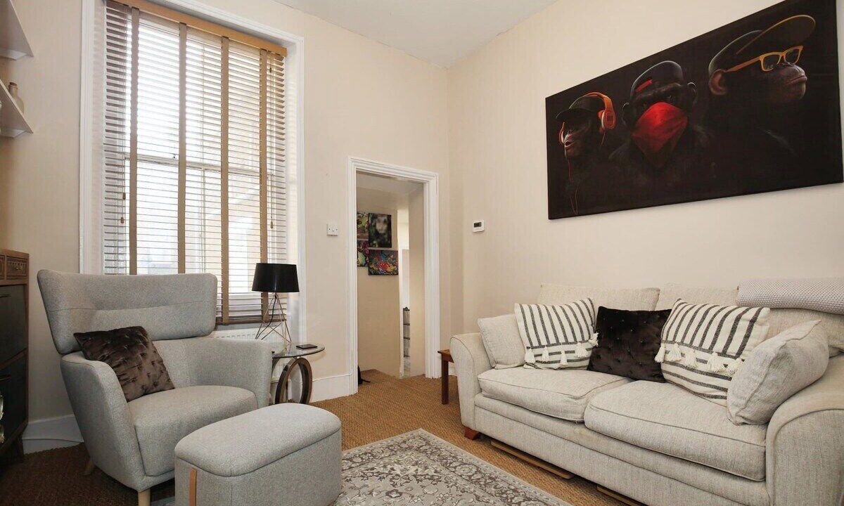 Photo of Others in Harrow Road