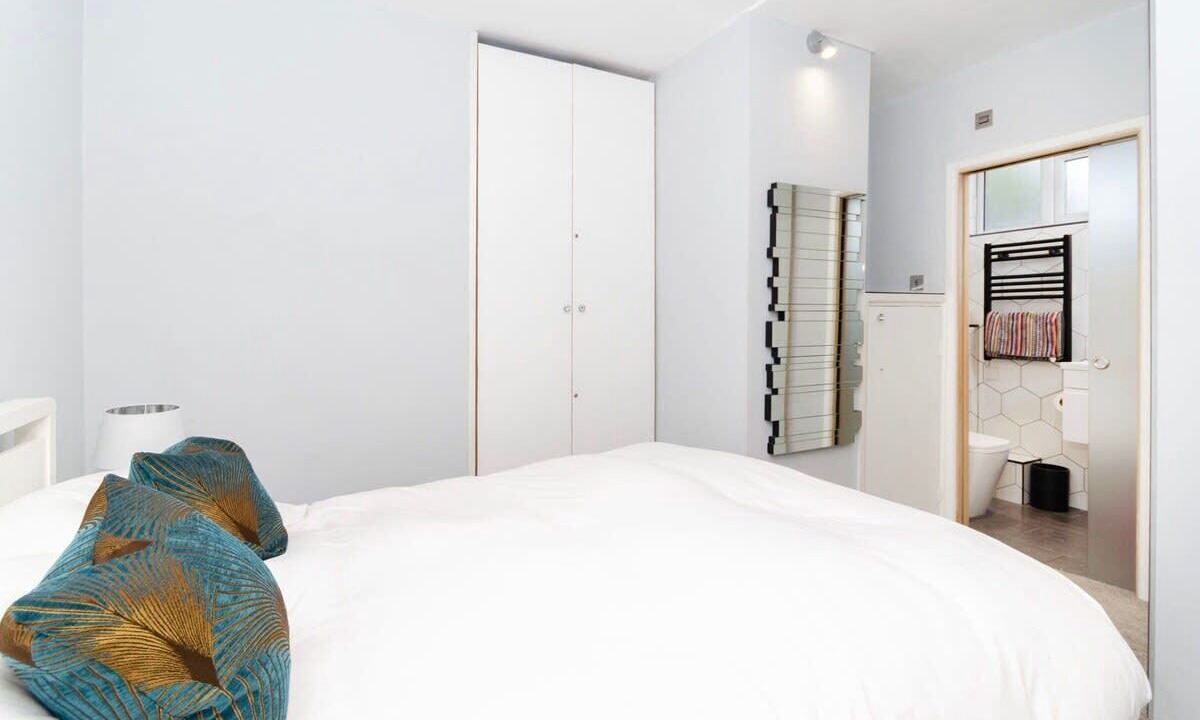 Photo of Others in St. Margarets and North Twickenham